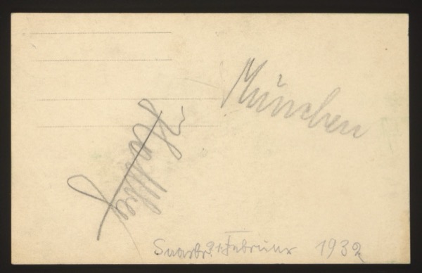 ANNOTATION ON PHOTO (back, handwritten): "München" (Munich) [Crossed-out name — illegible] "Sonntag Februarx [Februar] 1932" (Sunday, February 1932) Description: Front shows a family dinner gathering with 9 people around a table (6 adults seated, 2 young women and a boy standing behind). Glasses and dishes on the table suggest a celebration. Location: Munich, February 1932.