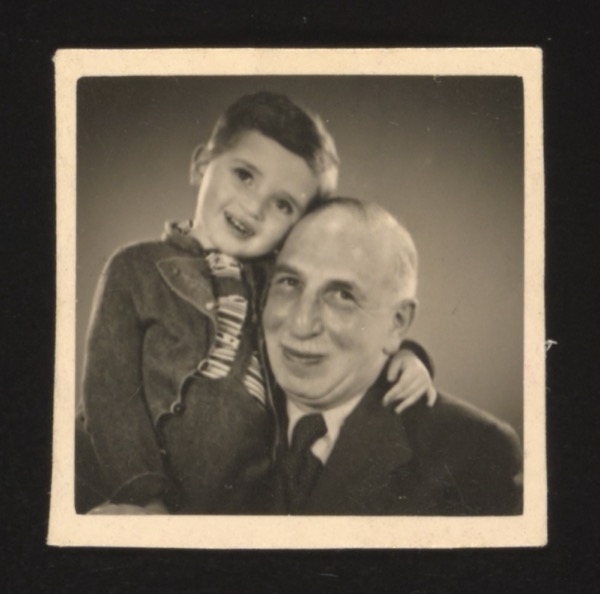 Front shows an elderly man (Fritz Weiler) with a younger man or boy (Charles Fodor).