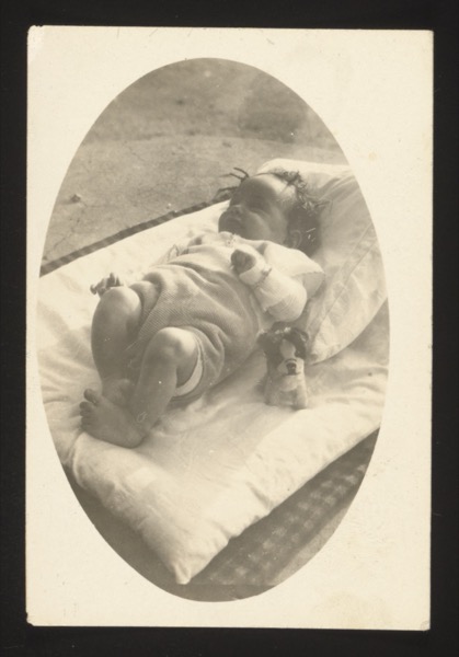 Photo (front) — see annotation on reverse