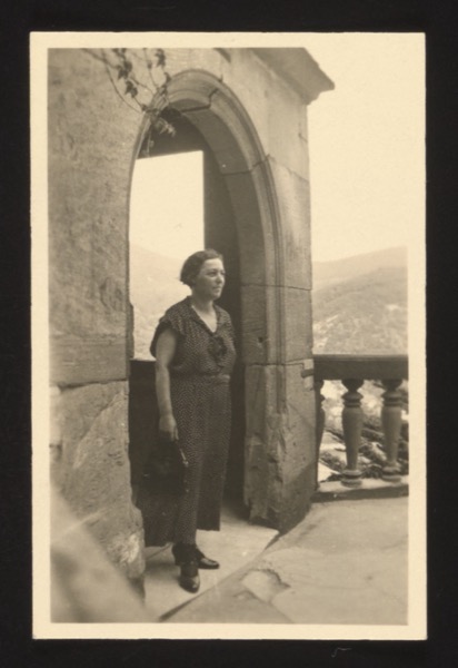 Photo of children, November 1932.